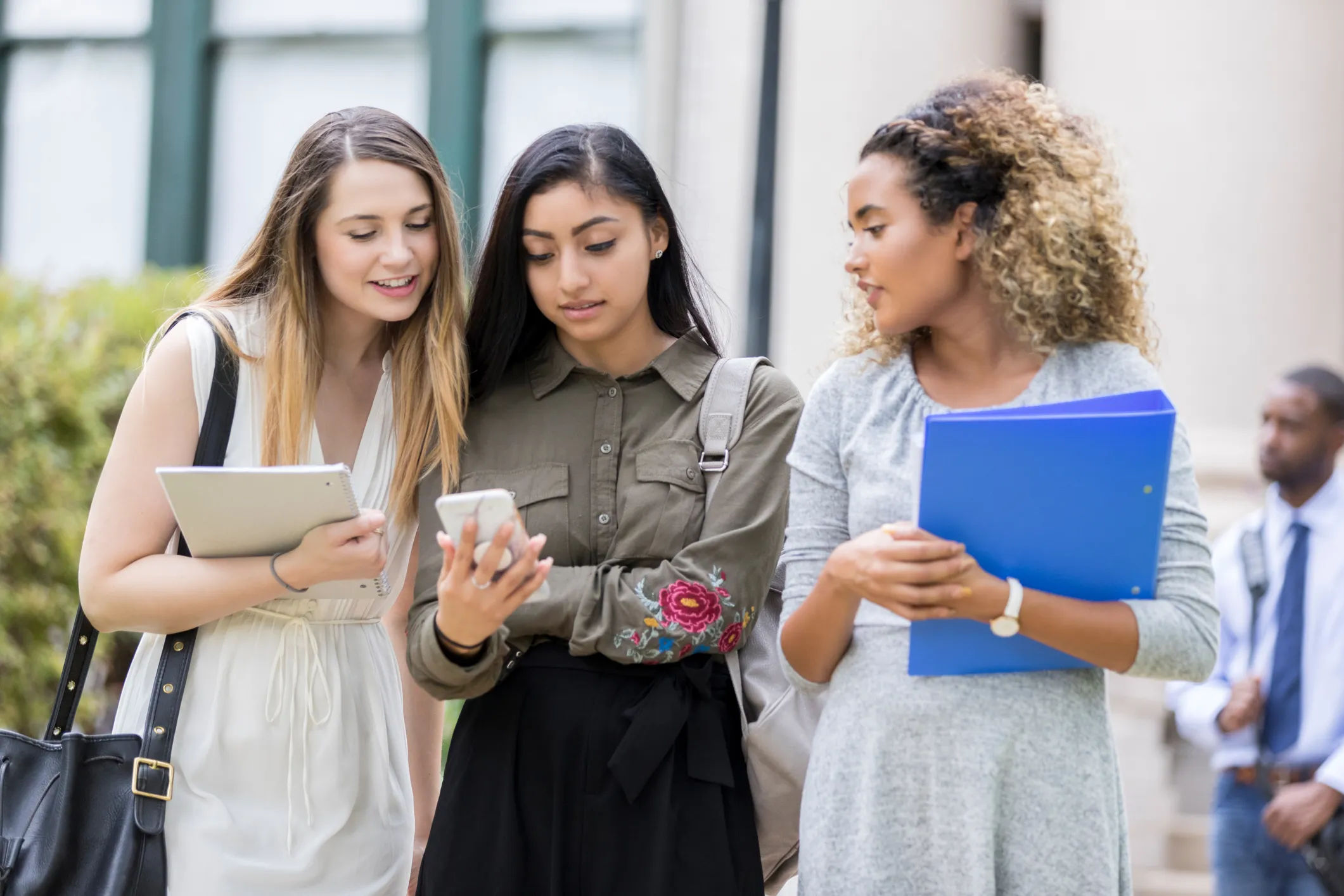 Connyct: A New Social Media App for College Students